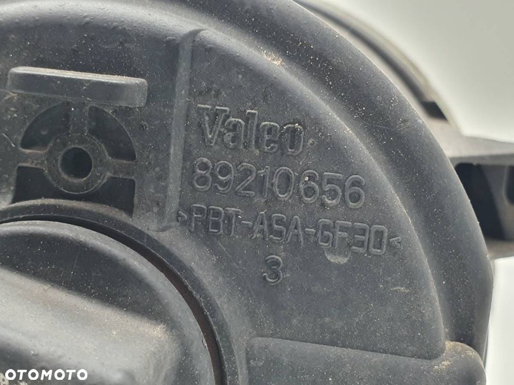 HALOGEN PRAWY KRATKA KOMPLET TOYOTA COROLLA E15 81210-0D041 81481-02070 EU - 7