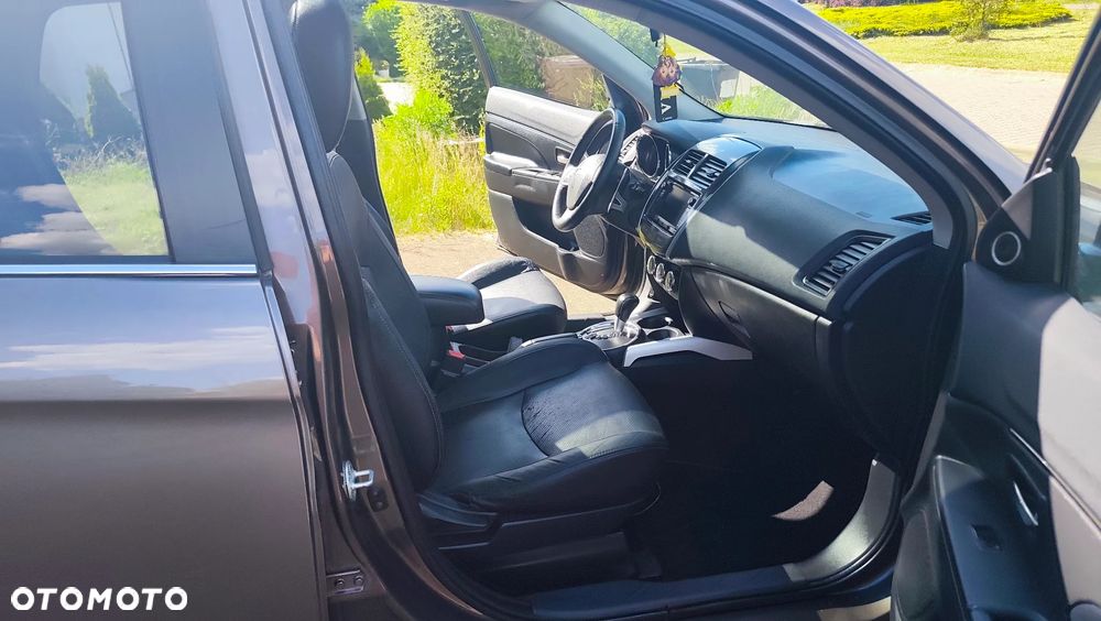 Mitsubishi ASX 2.2 DID Ralliart 4WD - 17
