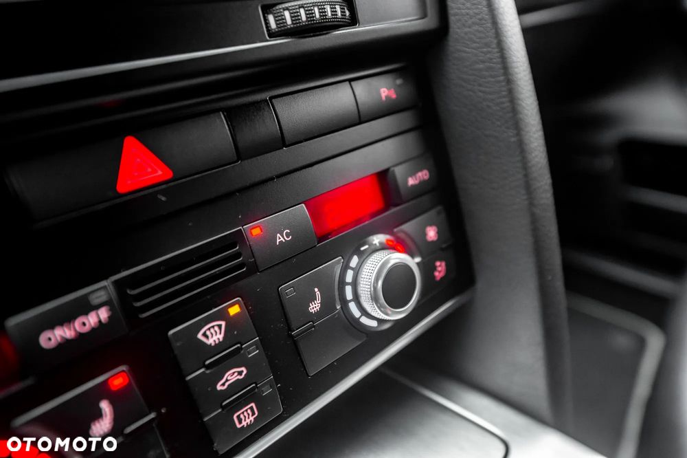 Audi A6 Avant 3.0 TDI DPF quattro tiptronic - 35