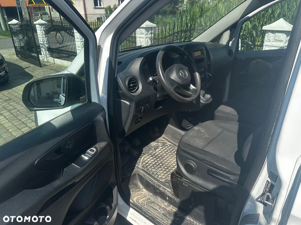 Mercedes-Benz VITO - 1