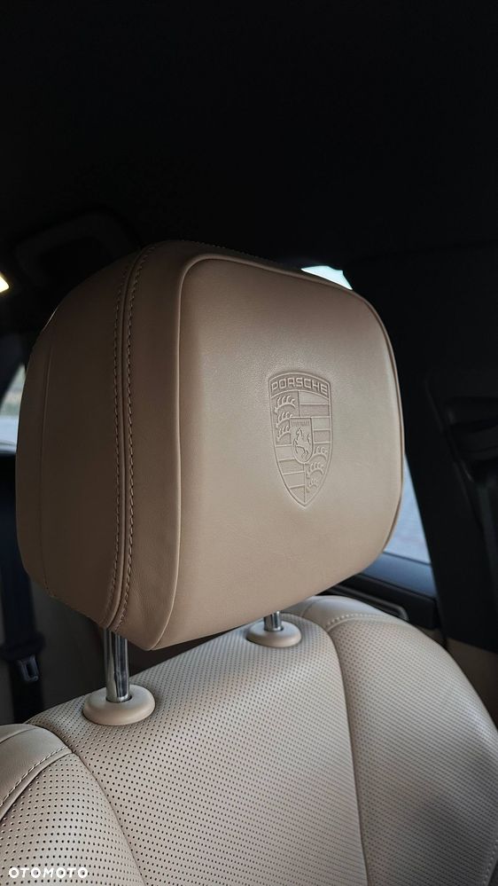 Porsche Macan - 11