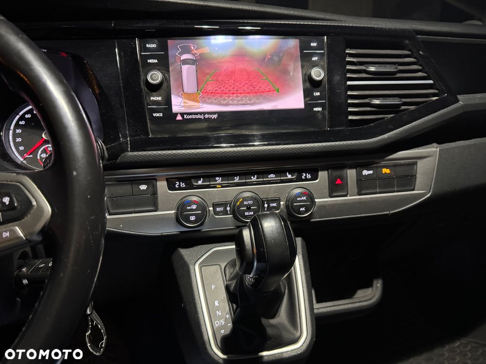 Volkswagen Multivan 2.0 TDI L1 Trendline DSG - 32