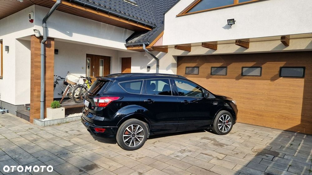 Ford Kuga - 8