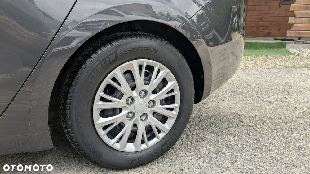 Kia Ceed 1.4 CVVT Attract - 39