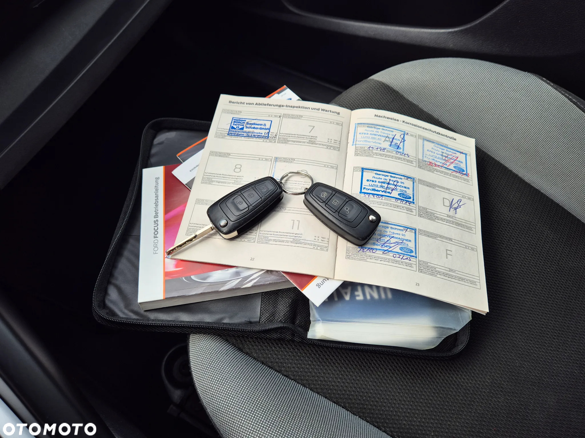 Ford Focus - 37