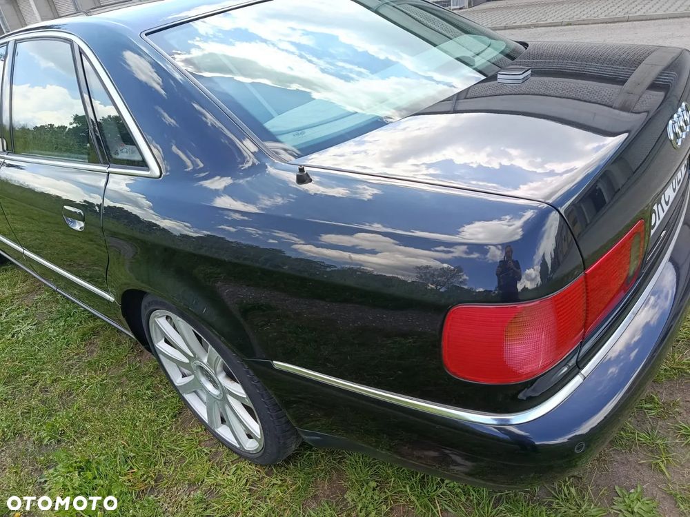 Audi A8 4.2 Quattro - 16