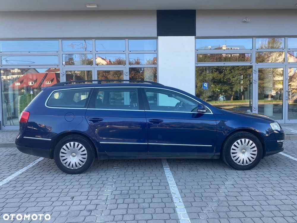 Volkswagen Passat Variant 1.6 TDI BlueMotion - 4