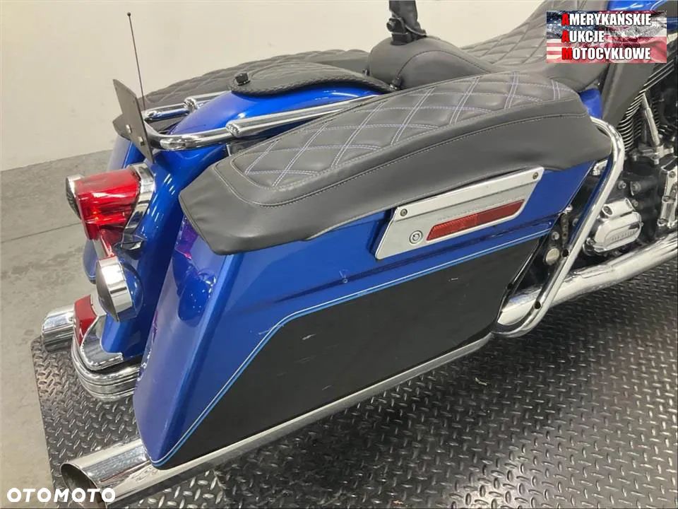 Harley-Davidson FLHTCU Ultra - 9