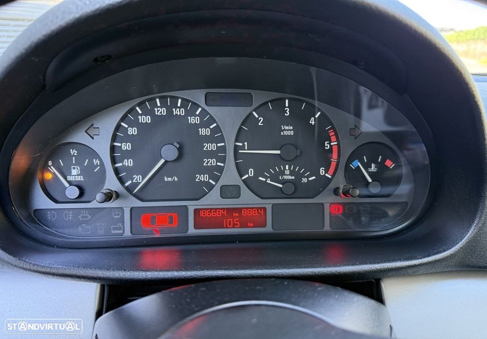BMW 320 d - 16