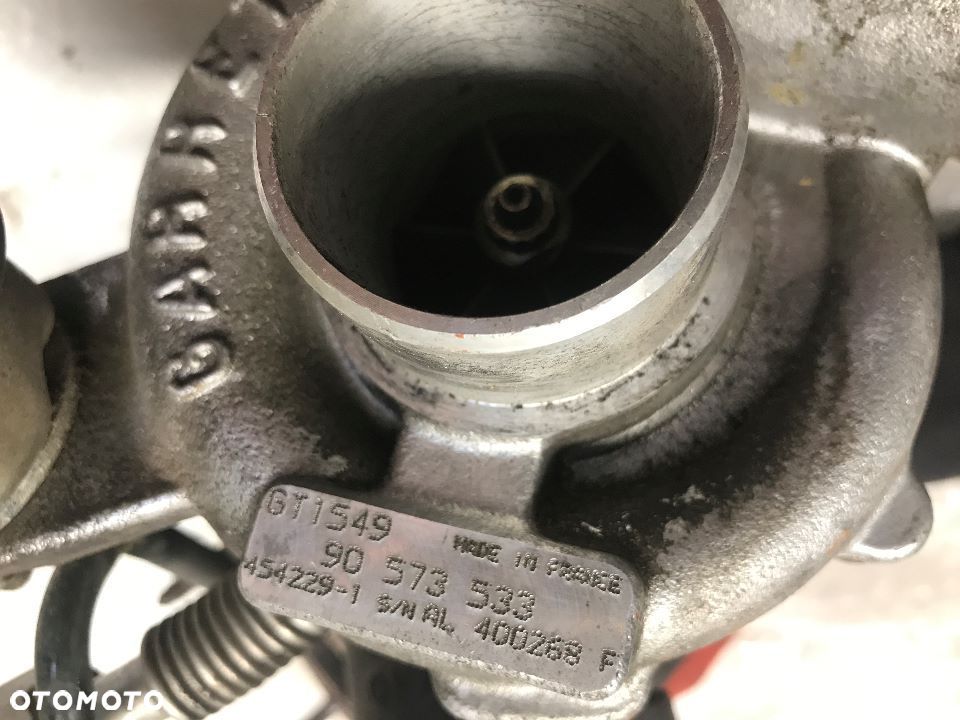 Turbina turbosprężarka OPEL VECTRA C SINTRA 90573533 - 2