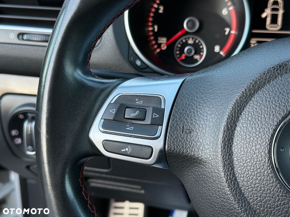 Volkswagen Golf 2.0 GTI - 19