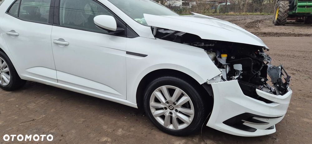 Renault Megane 1.5 Blue dCi Intens - 5