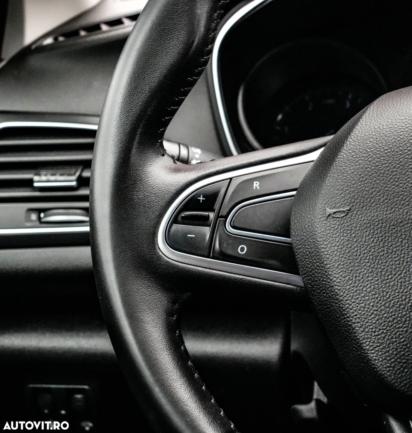 Renault Megane Blue dCi 116 Life - 21