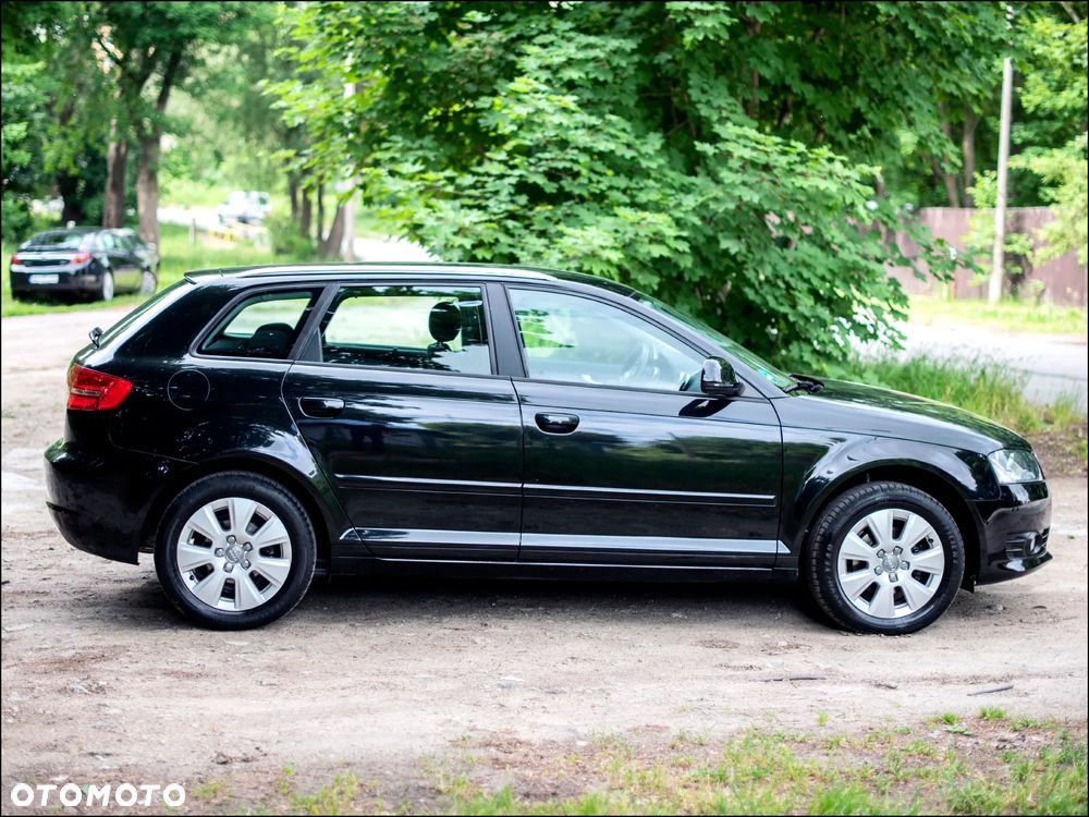 Audi A3 Sportback - 5