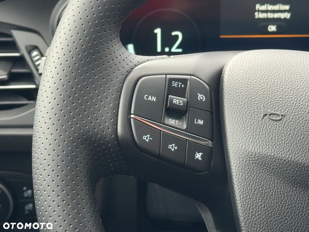 Ford Focus 1.0 EcoBoost mHEV ST-Line Style - 16