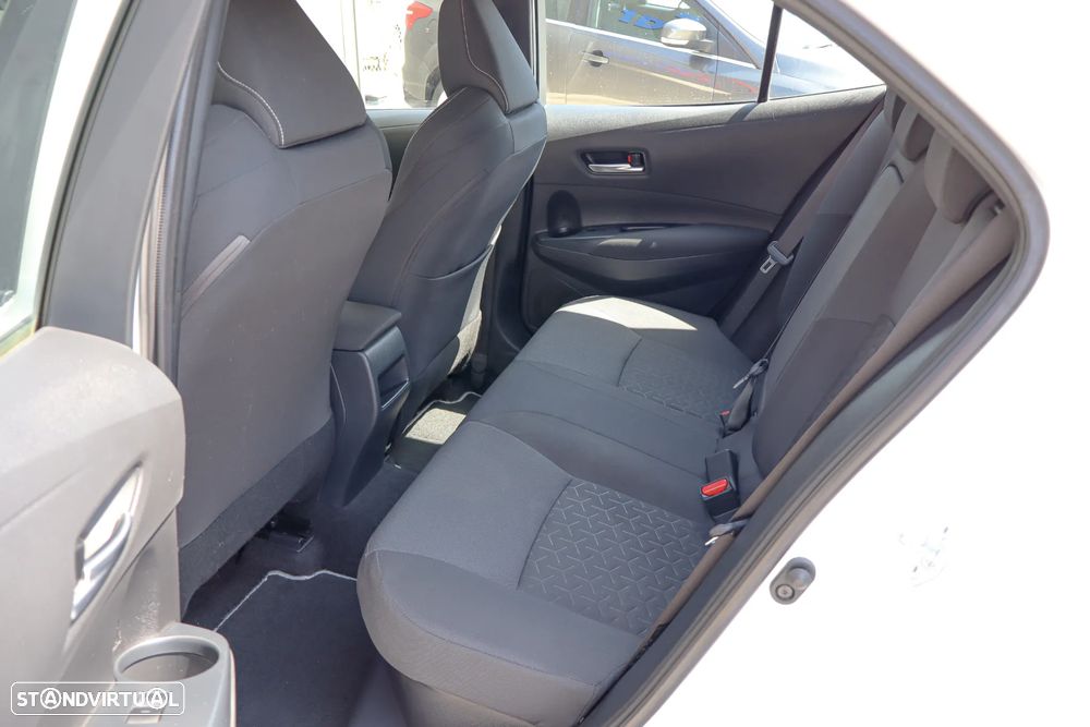 Toyota Corolla 1.8 Hybrid Comfort - 14