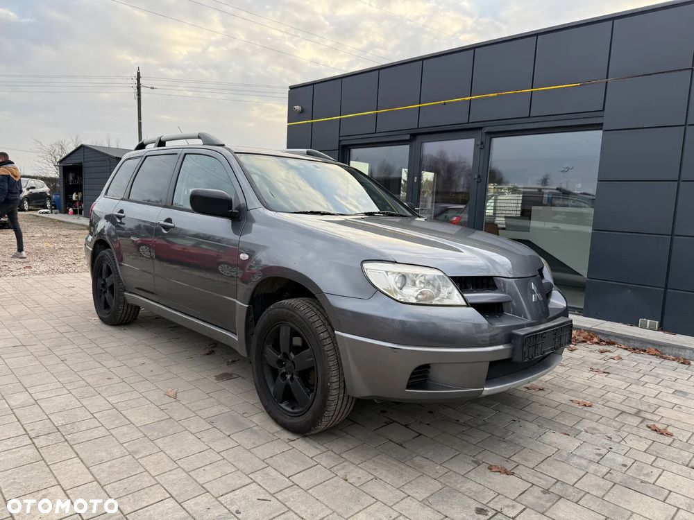 Mitsubishi Outlander 2.0 Comfort - 4
