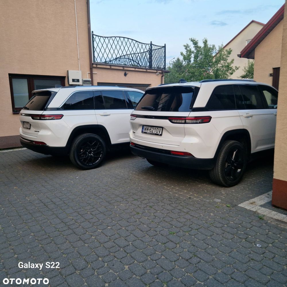 Jeep Grand Cherokee - 4