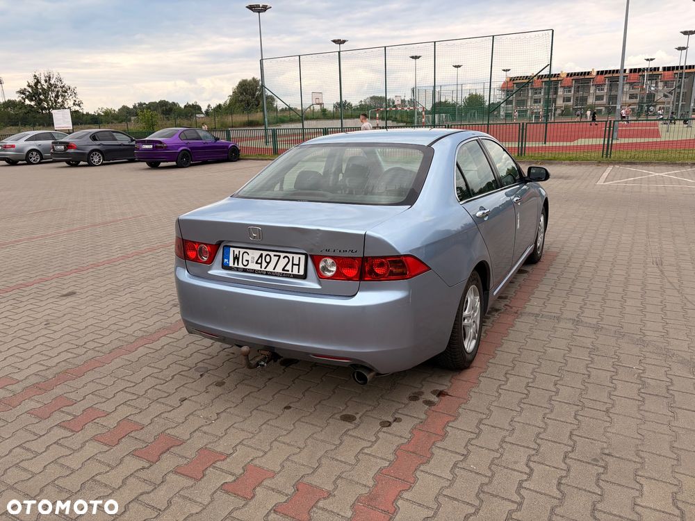 Honda Accord 2.0 i Comfort - 4