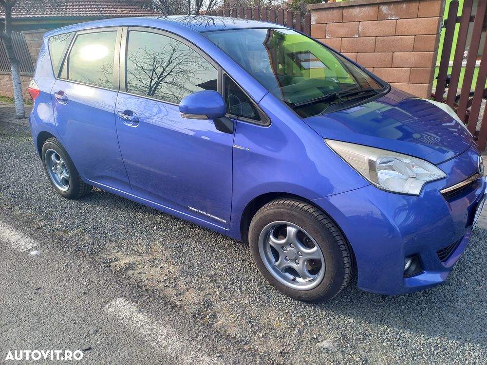 Toyota Verso 1.33 VVT-i - 1