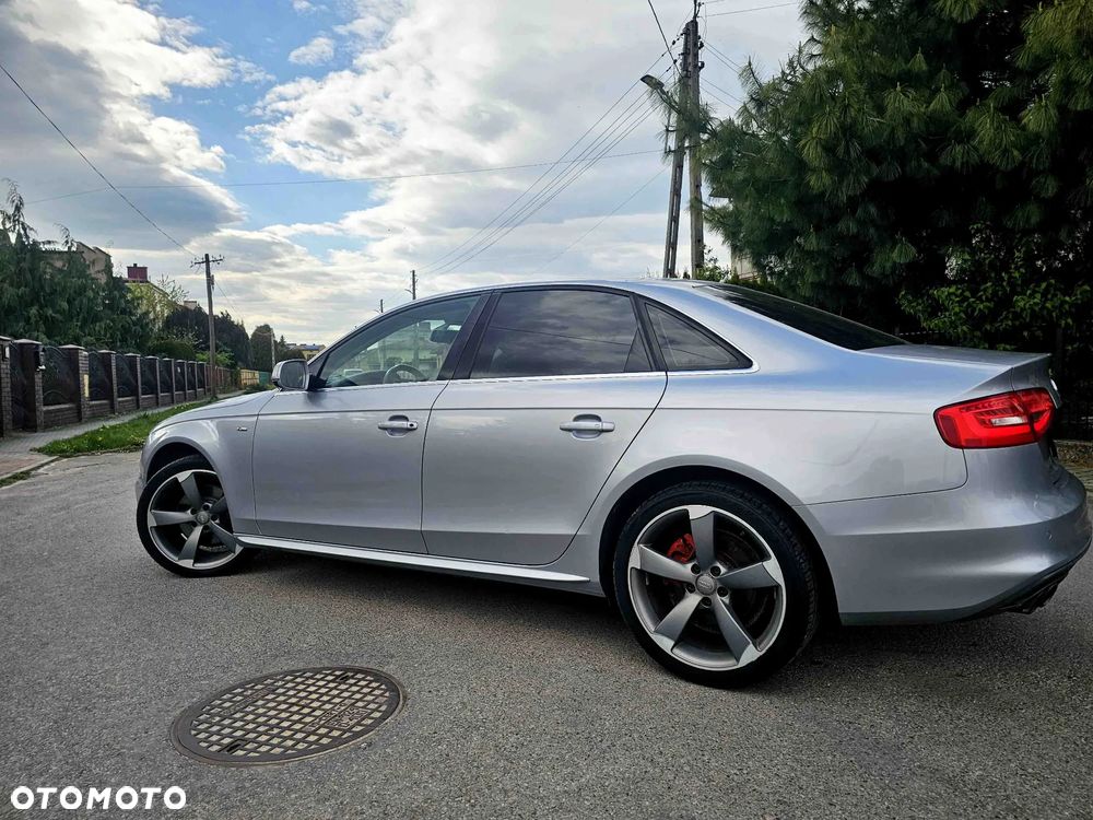 Audi A4 Limousine 2.0 TFSI S line Sportpaket (plus) - 7
