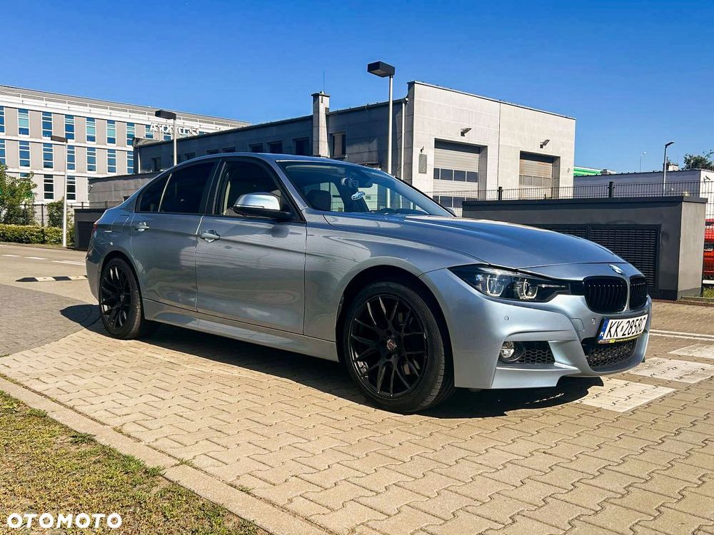 BMW Seria 3 328i xDrive - 1