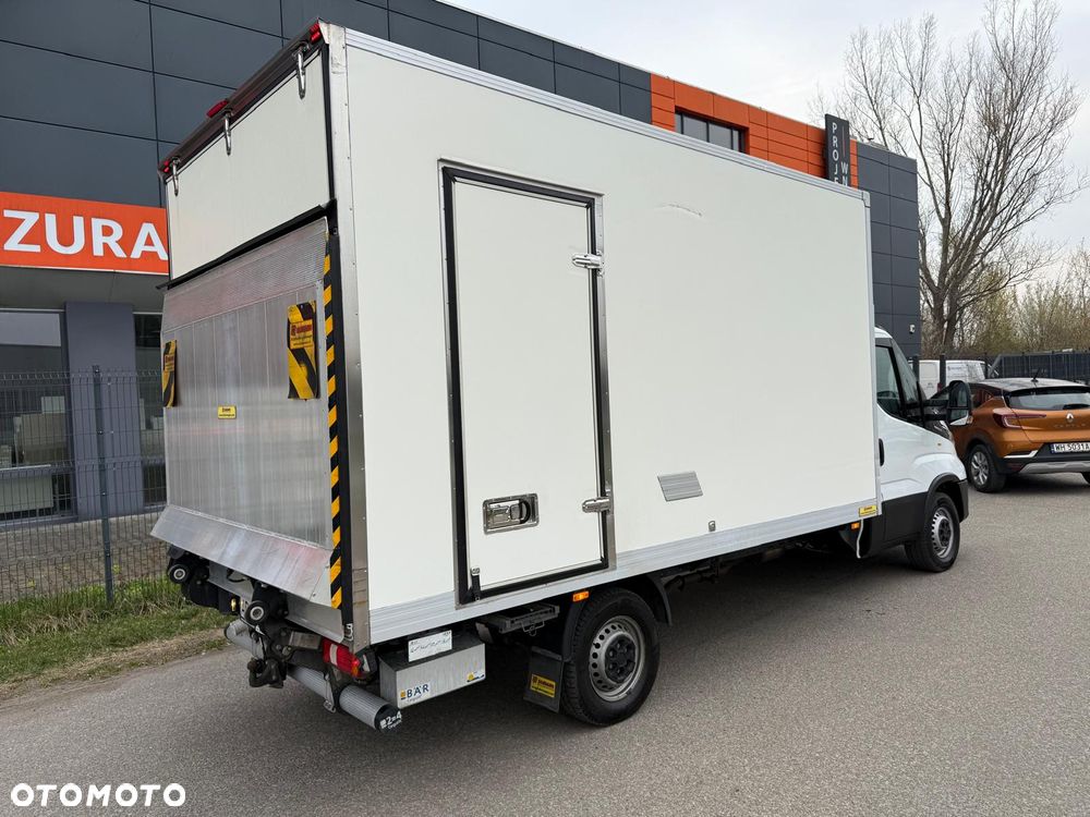 Iveco Daily 35S180, 3.0 180KM, Kontener+winda, HiMatic, Bardzo zadbany - 15