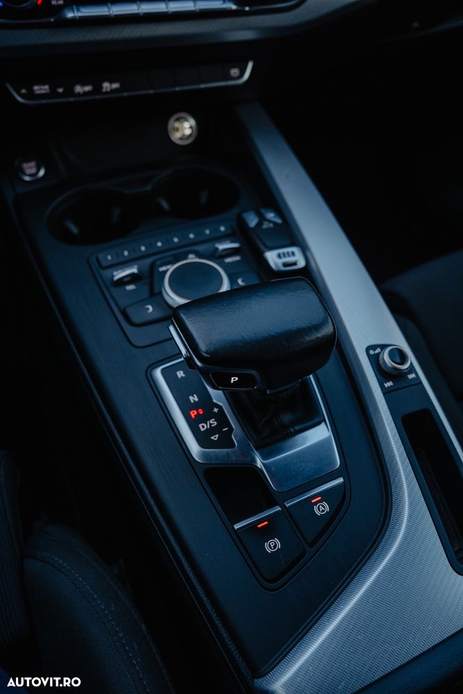 Audi A4 2.0 TDI S tronic - 11