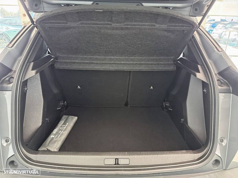 Peugeot 2008 - 6