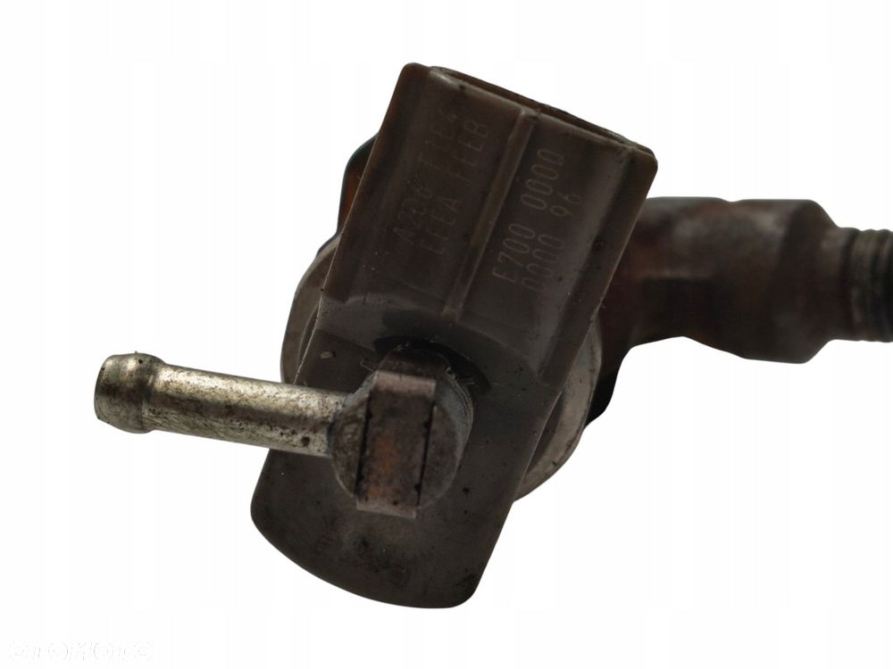 WTRYSKIWACZ Mazda 6 2.2 CITD Denso R2AA13H50 - 5