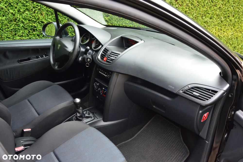 Peugeot 207 75 Tendance - 7