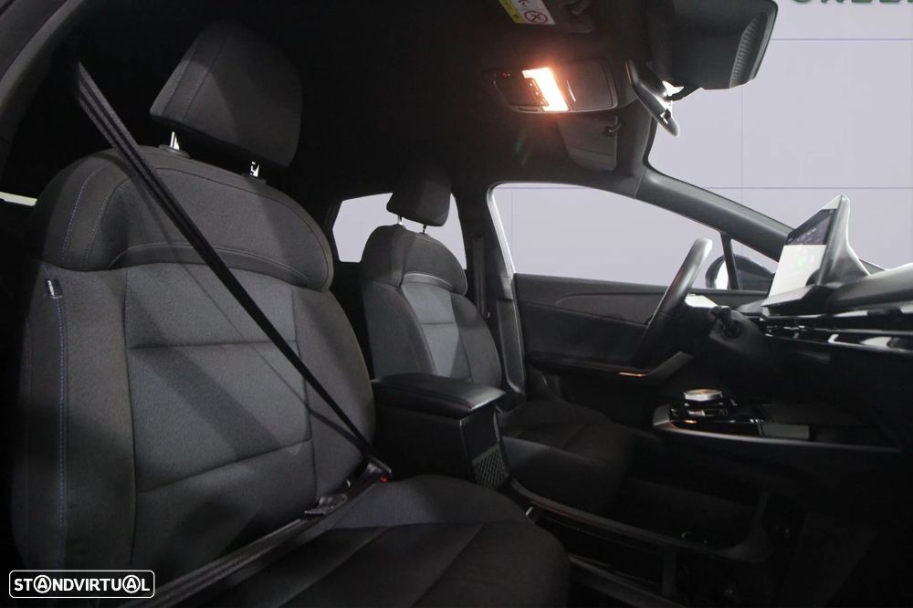 MG MG4 64 kWh Comfort - 14