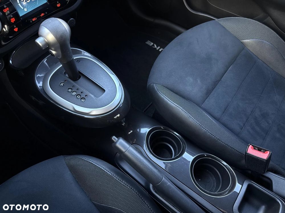 Nissan Juke 1.6 N-Connecta Xtronic - 16