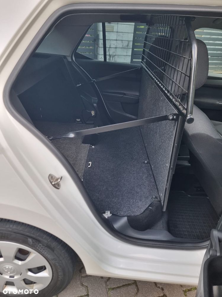 Skoda Fabia 1.2 TSI Active - 8