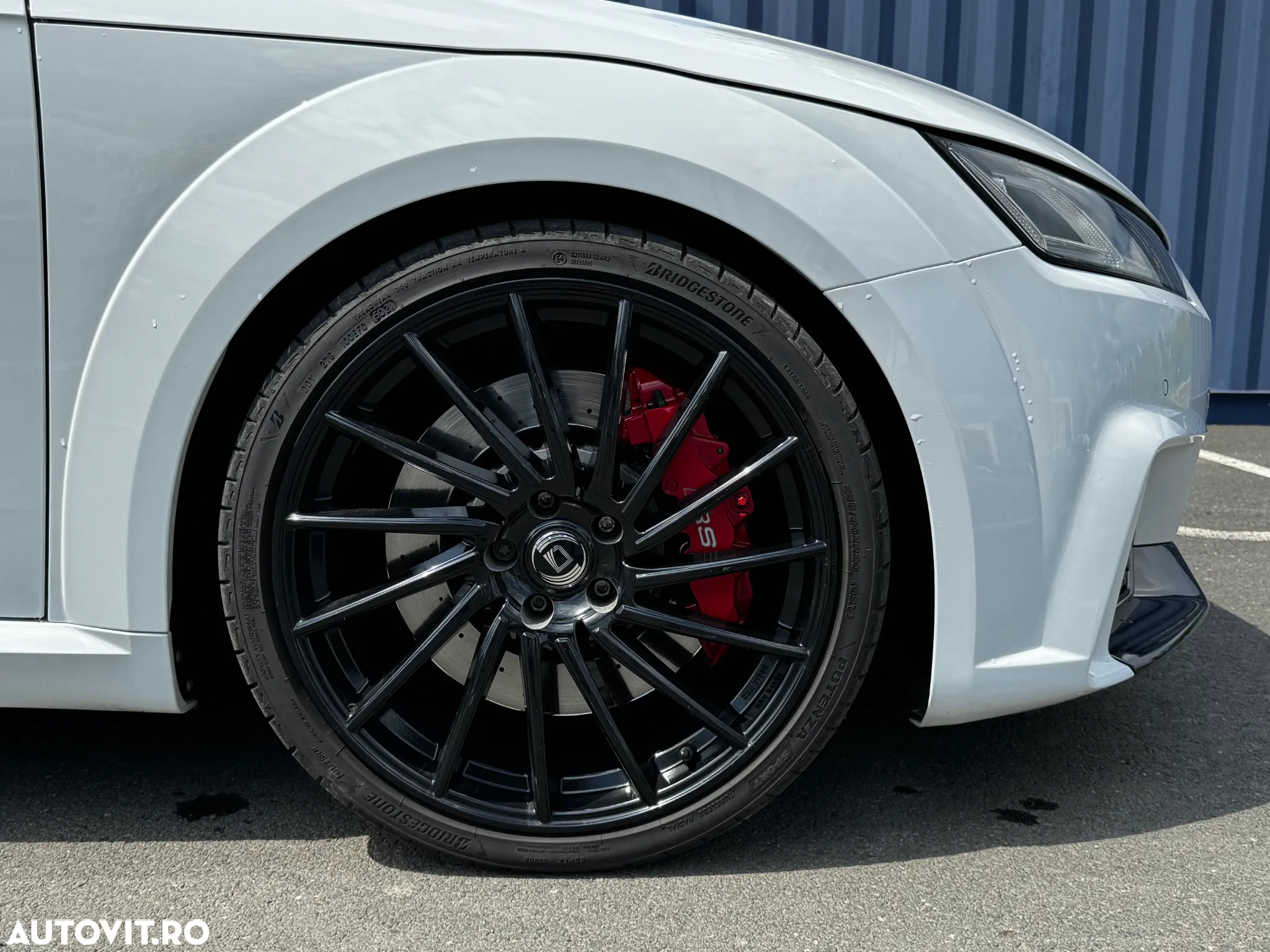 Audi TT RS Coupe quattro S tronic - 6