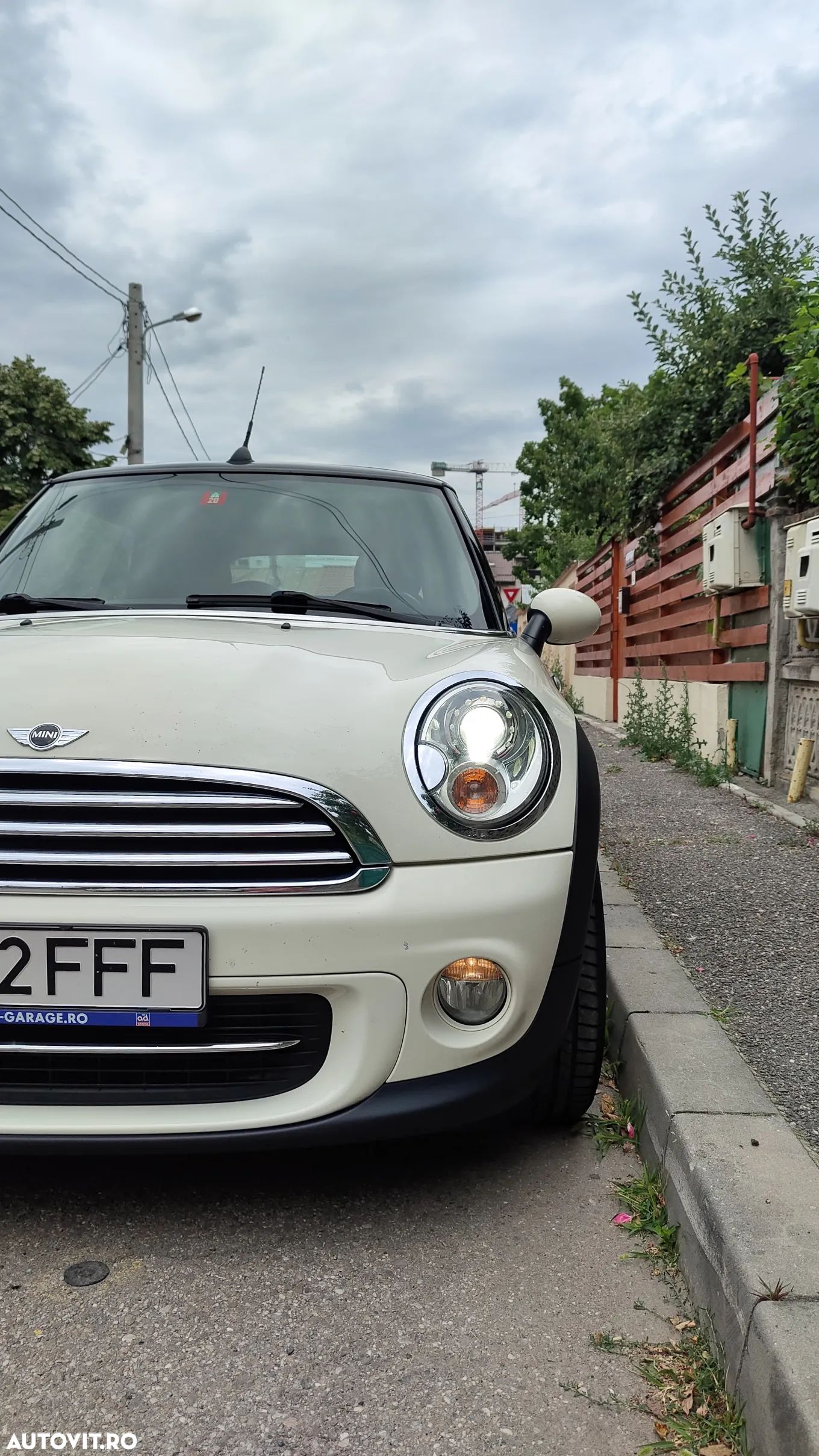 Mini Cooper Standard - 1