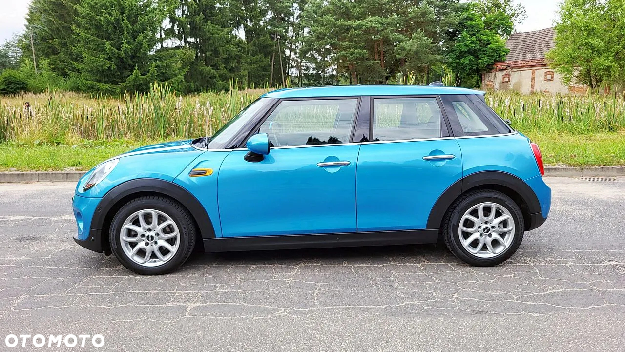 MINI Cooper Seven Chili - 4