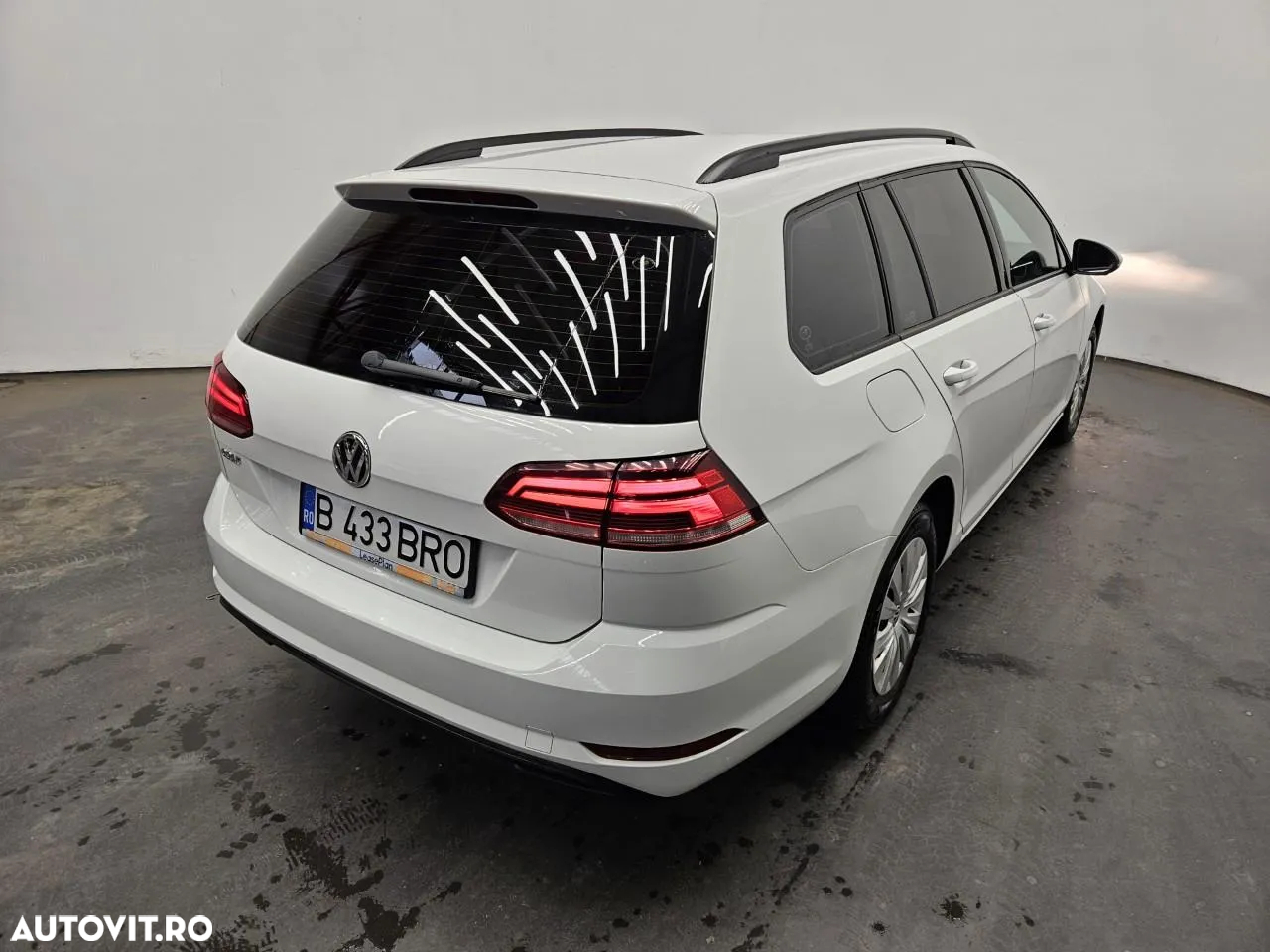 Volkswagen Golf 1.0 TSI Trendline - 12