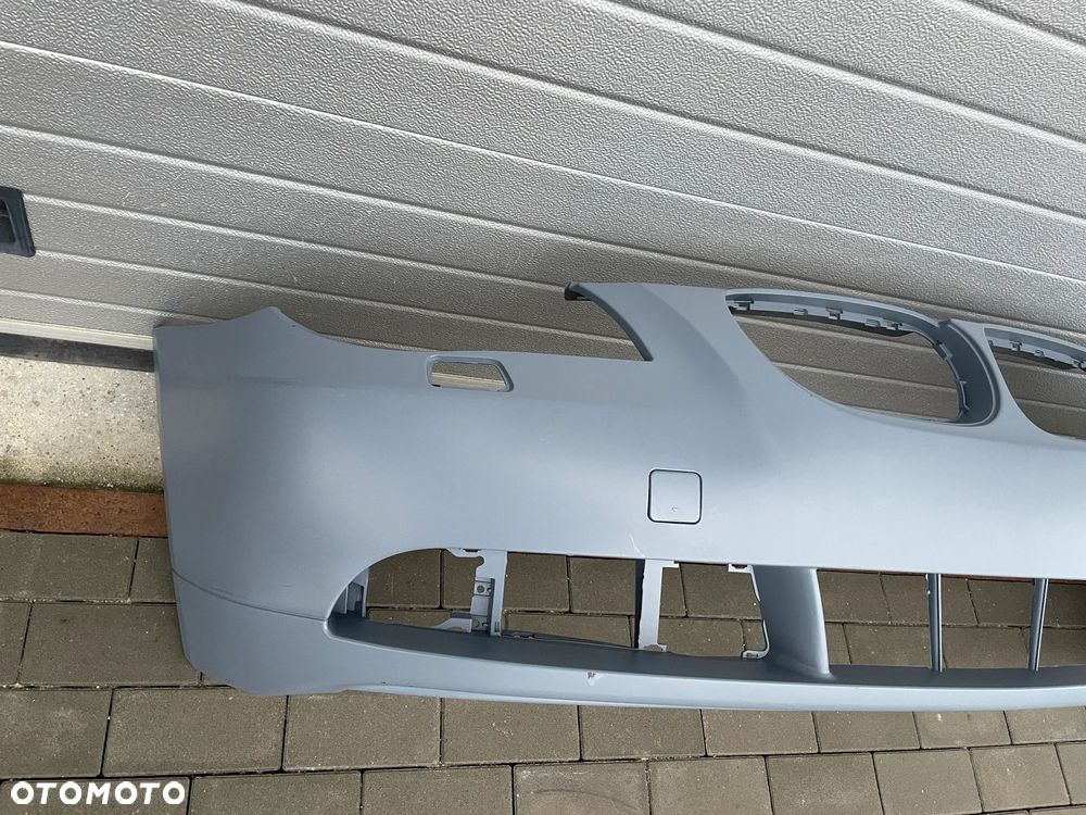 ZDERZAK PRZEDNI BMW5 E60, E61 2002-2006 - NOWY SPRYSKI - 3