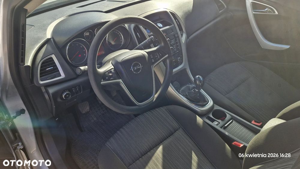 Opel Astra 1.4 T Active - 8