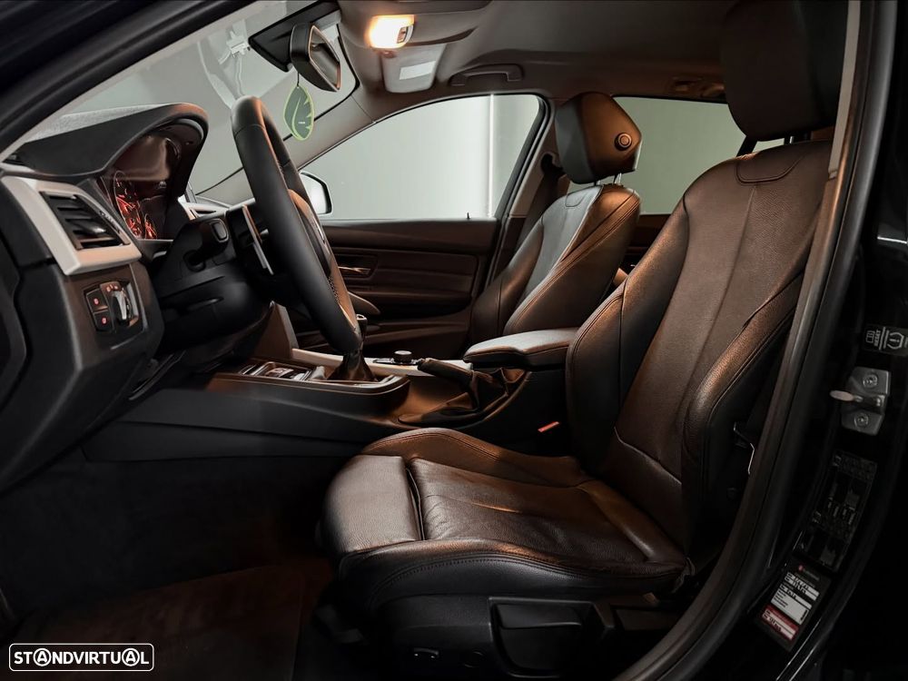 BMW 320 d Pack M - 7