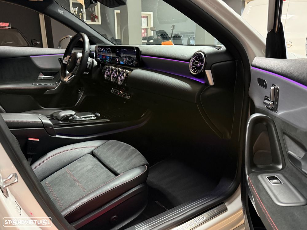 Mercedes-Benz A 250 e 8G-DCT AMG Line Advanced Plus - 20