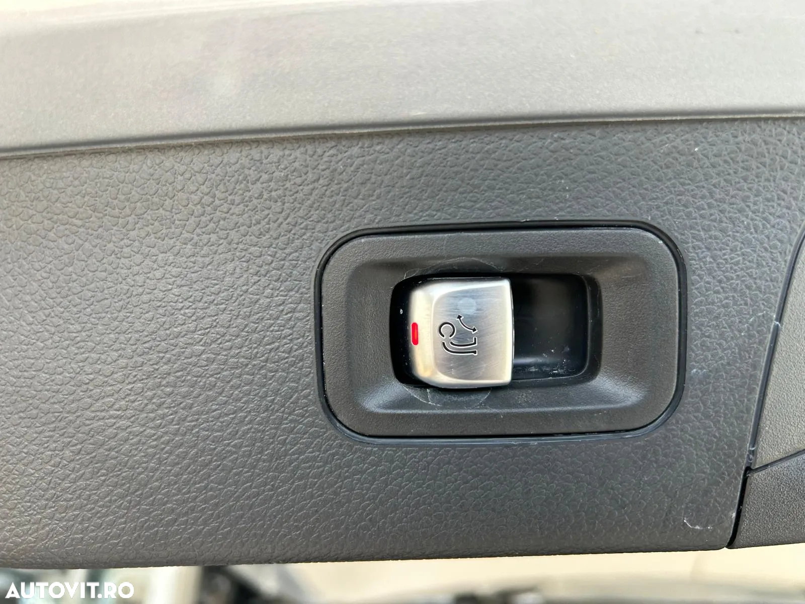 Mercedes-Benz GLC 300 de 4Matic 9G-TRONIC - 23