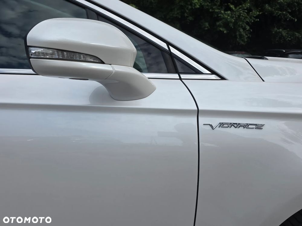Ford Mondeo - 16