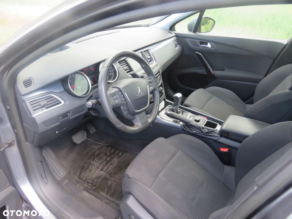 Peugeot 3008 e-HDi 115 ETG6 Stop&Start Active - 11