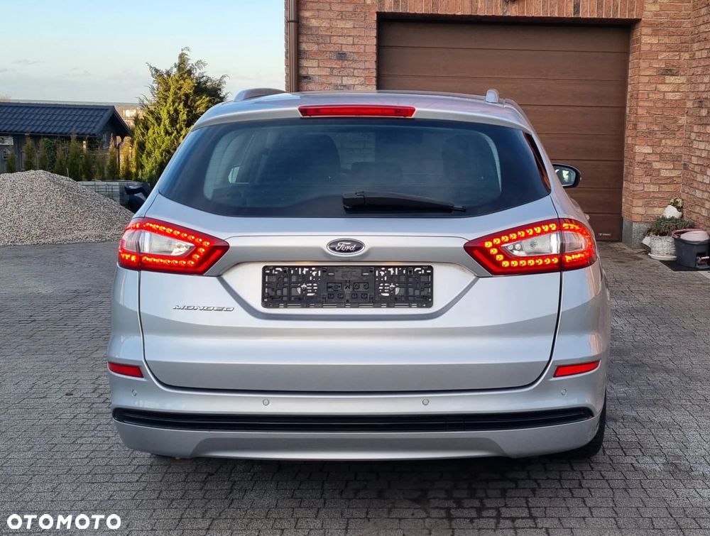 Ford Mondeo 2.0 TDCi STart-Stopp Titanium - 6