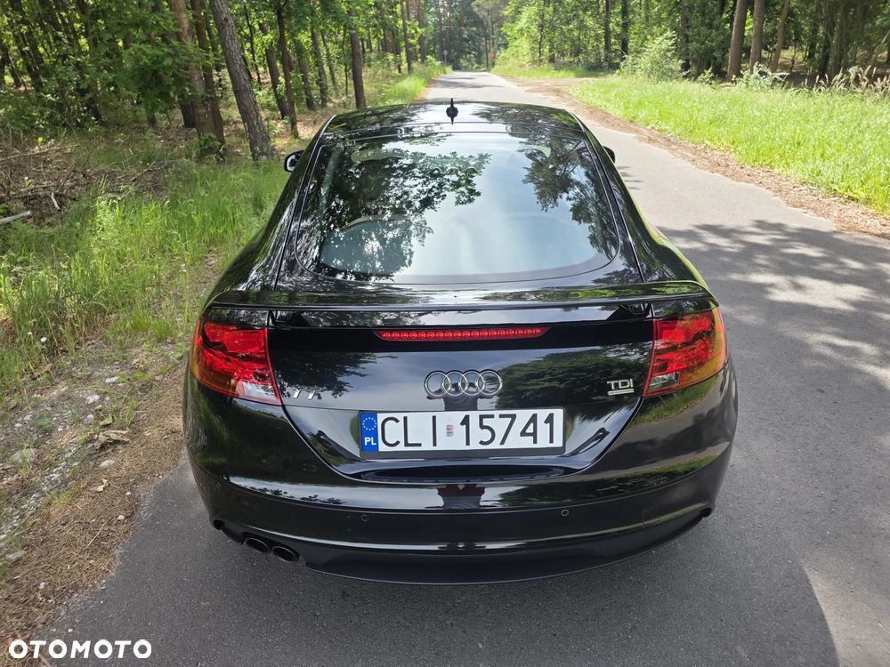 Audi TT Coupé 2.0 TDI Quattro - 32