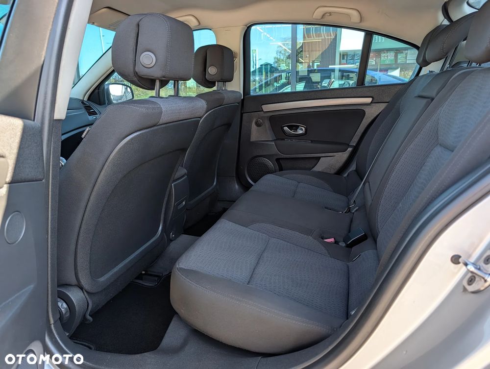Renault Laguna - 17