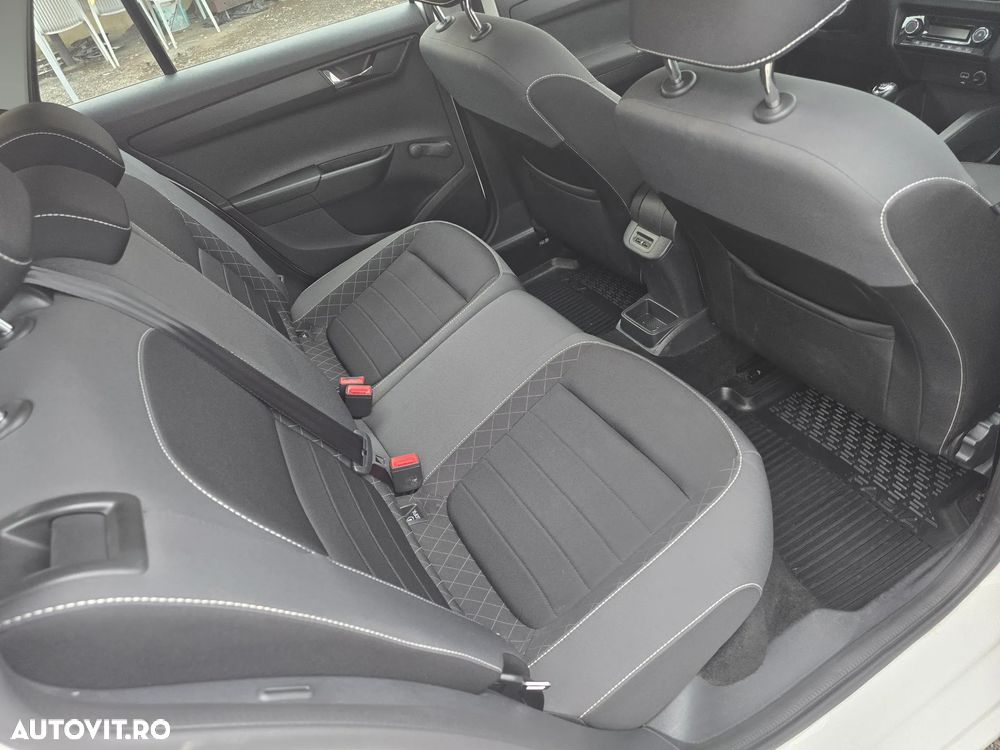 Skoda Fabia 1.0 TSI 95 CP Style - 10