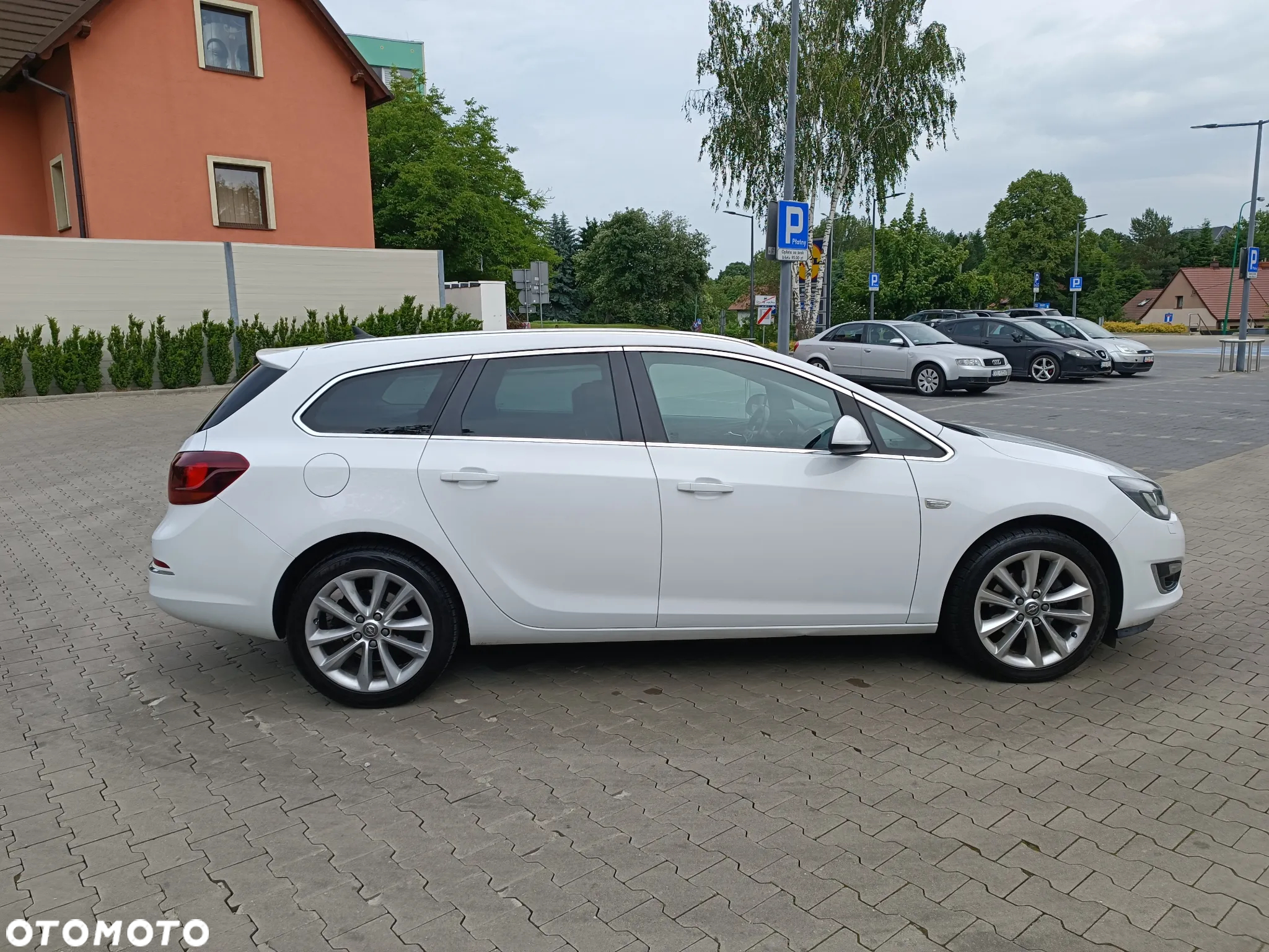 Opel Astra 2.0 CDTI DPF Active - 12